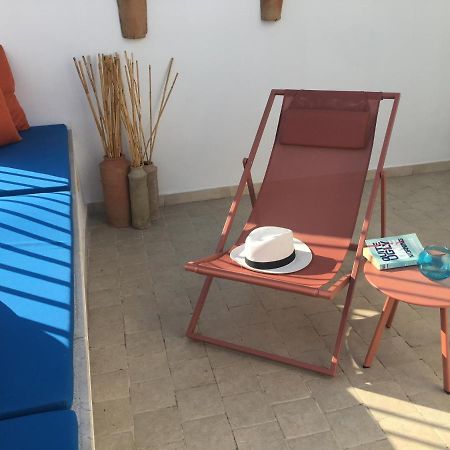 Appartement La Terrazza Sul Mare - Dimora Di Charme à Giovinazzo Extérieur photo
