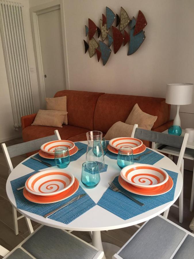 Appartement La Terrazza Sul Mare - Dimora Di Charme à Giovinazzo Extérieur photo