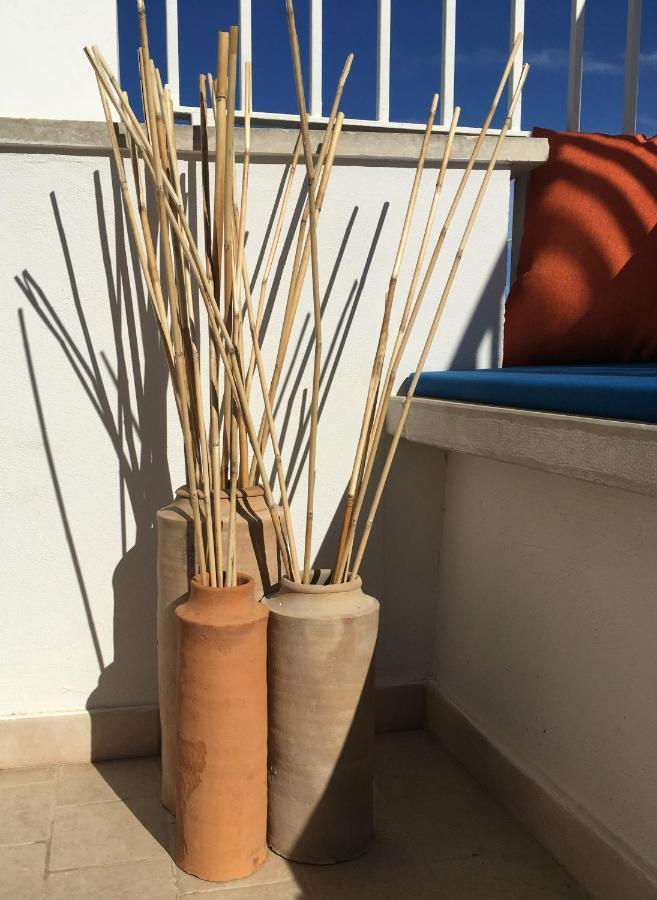 Appartement La Terrazza Sul Mare - Dimora Di Charme à Giovinazzo Extérieur photo