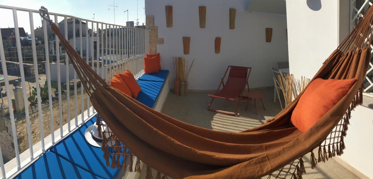Appartement La Terrazza Sul Mare - Dimora Di Charme à Giovinazzo Extérieur photo